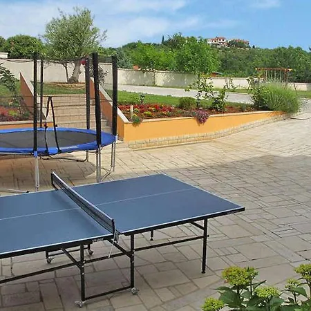 Magnificent Mobile In With Swimming Pool Holiday home